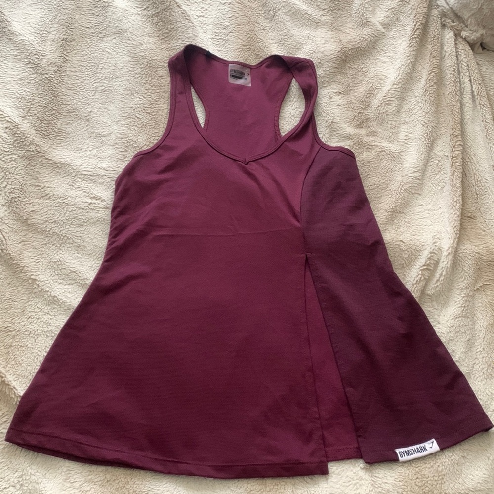 Gymshark burgundy top